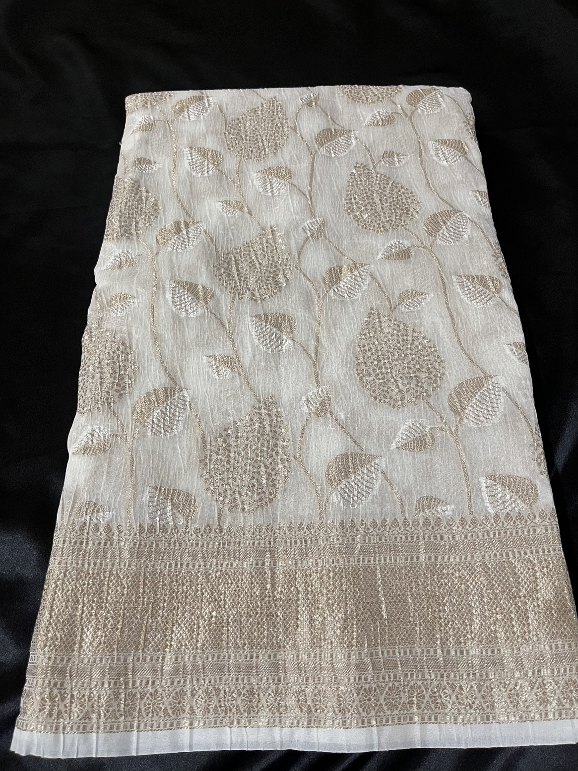 Cotton Crushed Tissue Saree